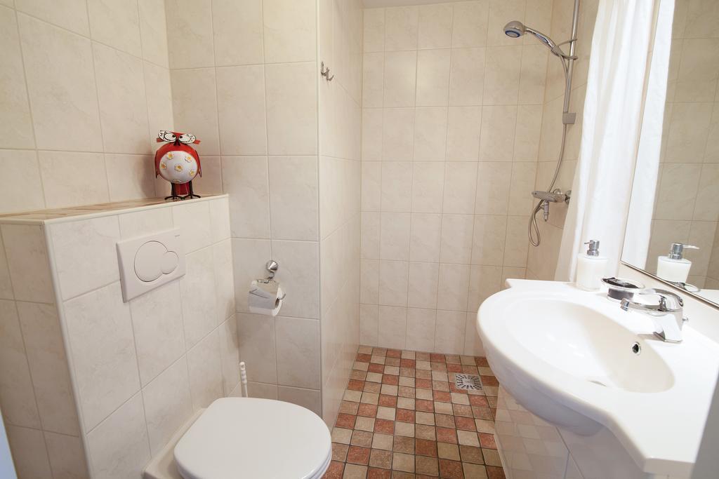 Farm Overleekerhoeve Monnickendam Zimmer foto